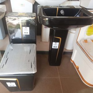 Quality Black Rockford WC